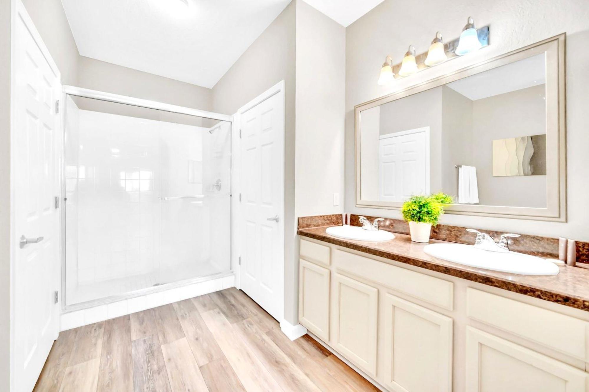 Modern 3Br Condo Near Disney- Pool And Hot Tub Orlando Dış mekan fotoğraf